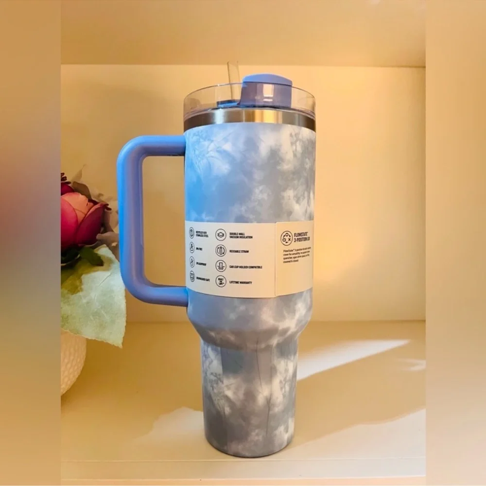 🎉LAST PIECE🎉Stanley 40 oz. Quencher‎ H2.0 FlowState Tumbler Ocean Tie Dye - Picture 4 of 9